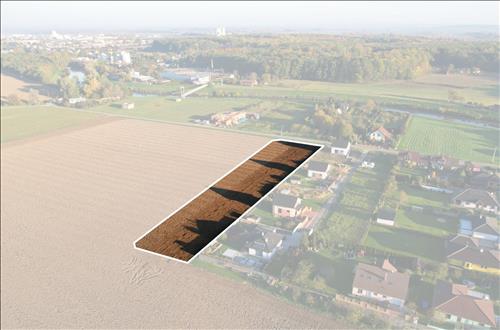 Trávník 5 235 m2 - stavební pozemek